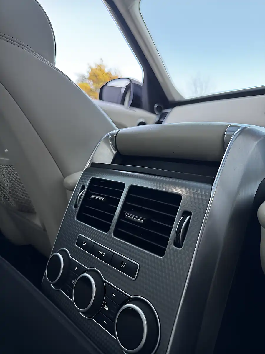 Used 2016 Land Rover Range Rover Sport Autobiography Dynamic Firenze Red Metallic - Interior and Exterior details 17