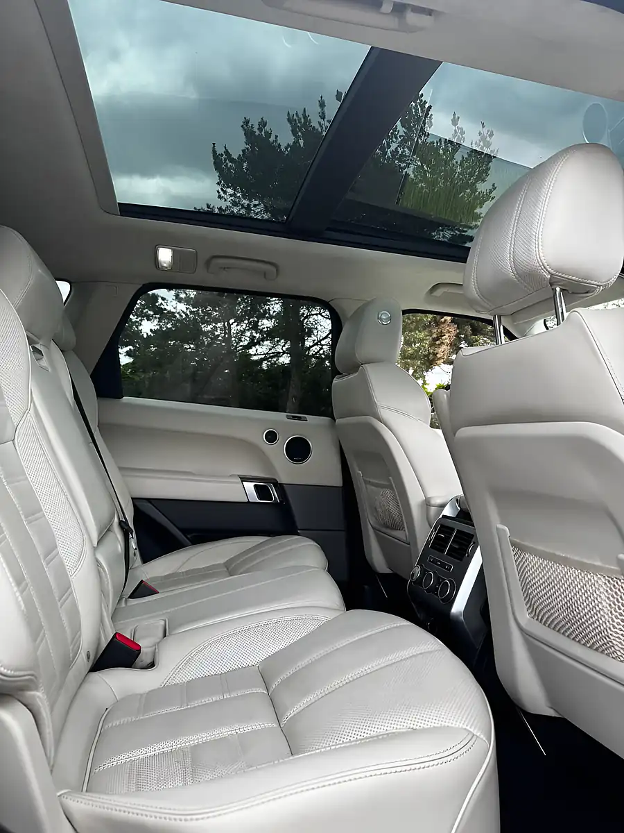 Used 2016 Land Rover Range Rover Sport Autobiography Dynamic Red - Interior and Exterior details 9
