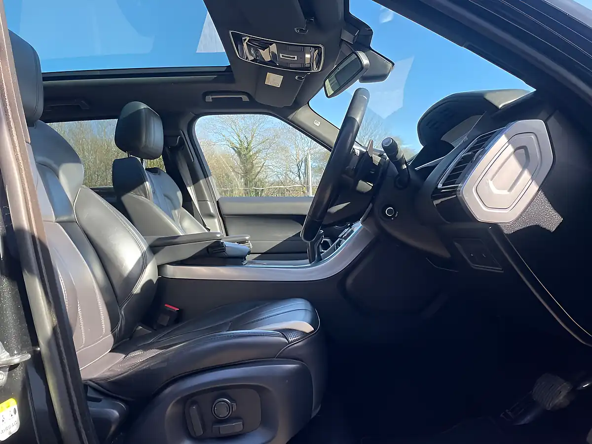 Used 2016 Land Rover Range Rover Sport Hse Black - Interior and Exterior details 11