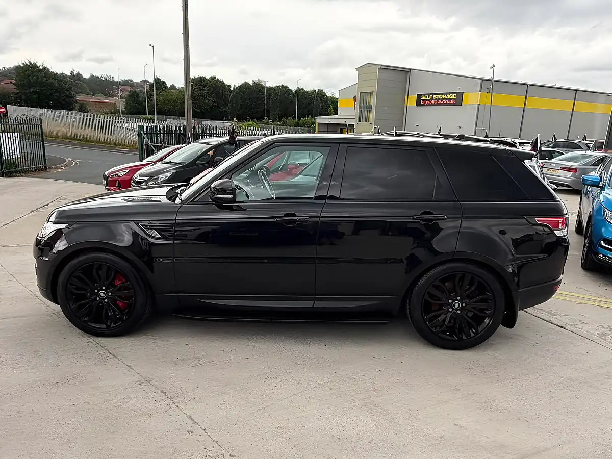 Used 2016 Land Rover Range Rover Sport Hse Dynamic Black - Interior and Exterior details 8