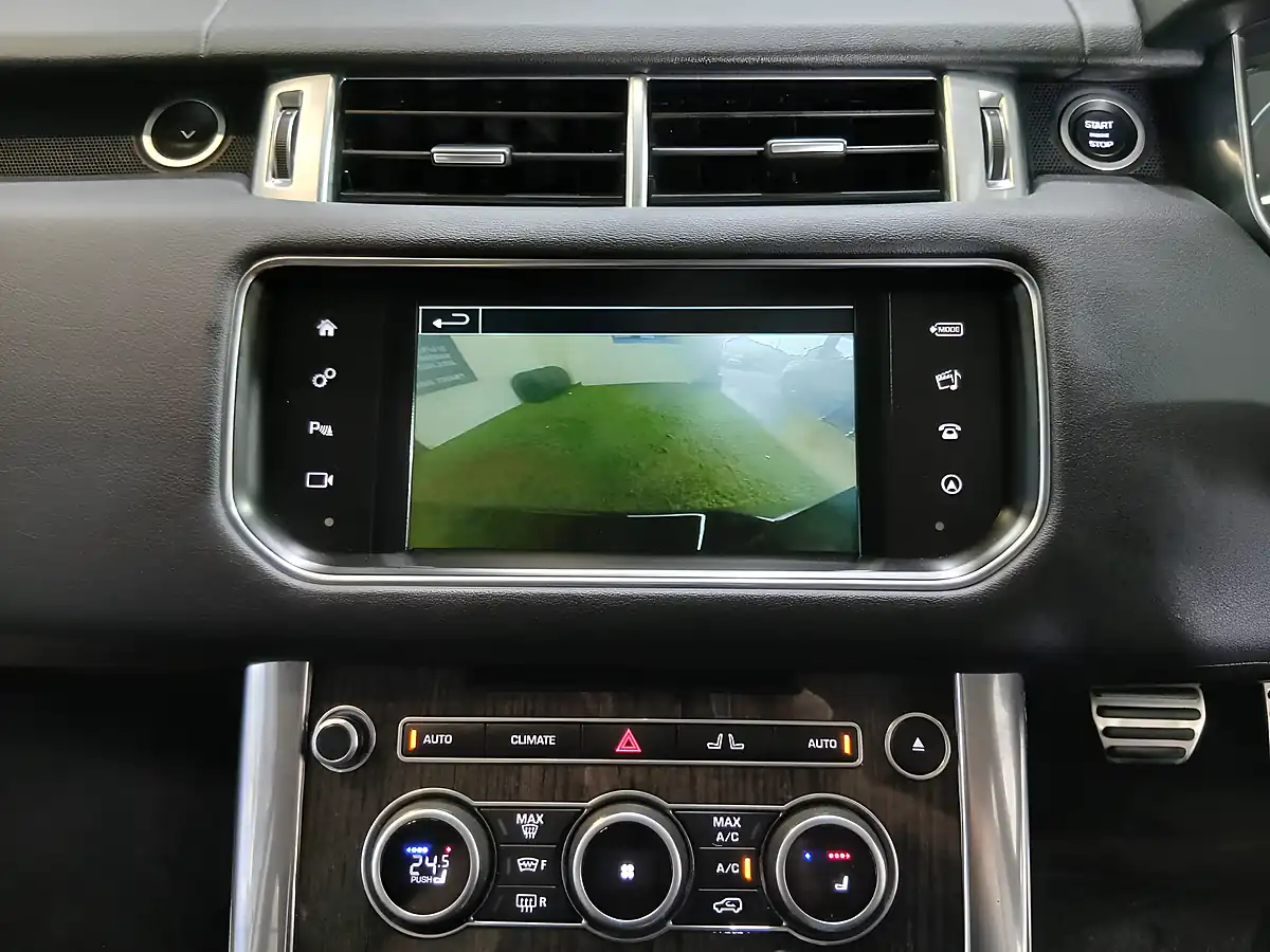 Used 2016 Land Rover Range Rover Sport Hse Dynamic Black - Interior and Exterior details 16