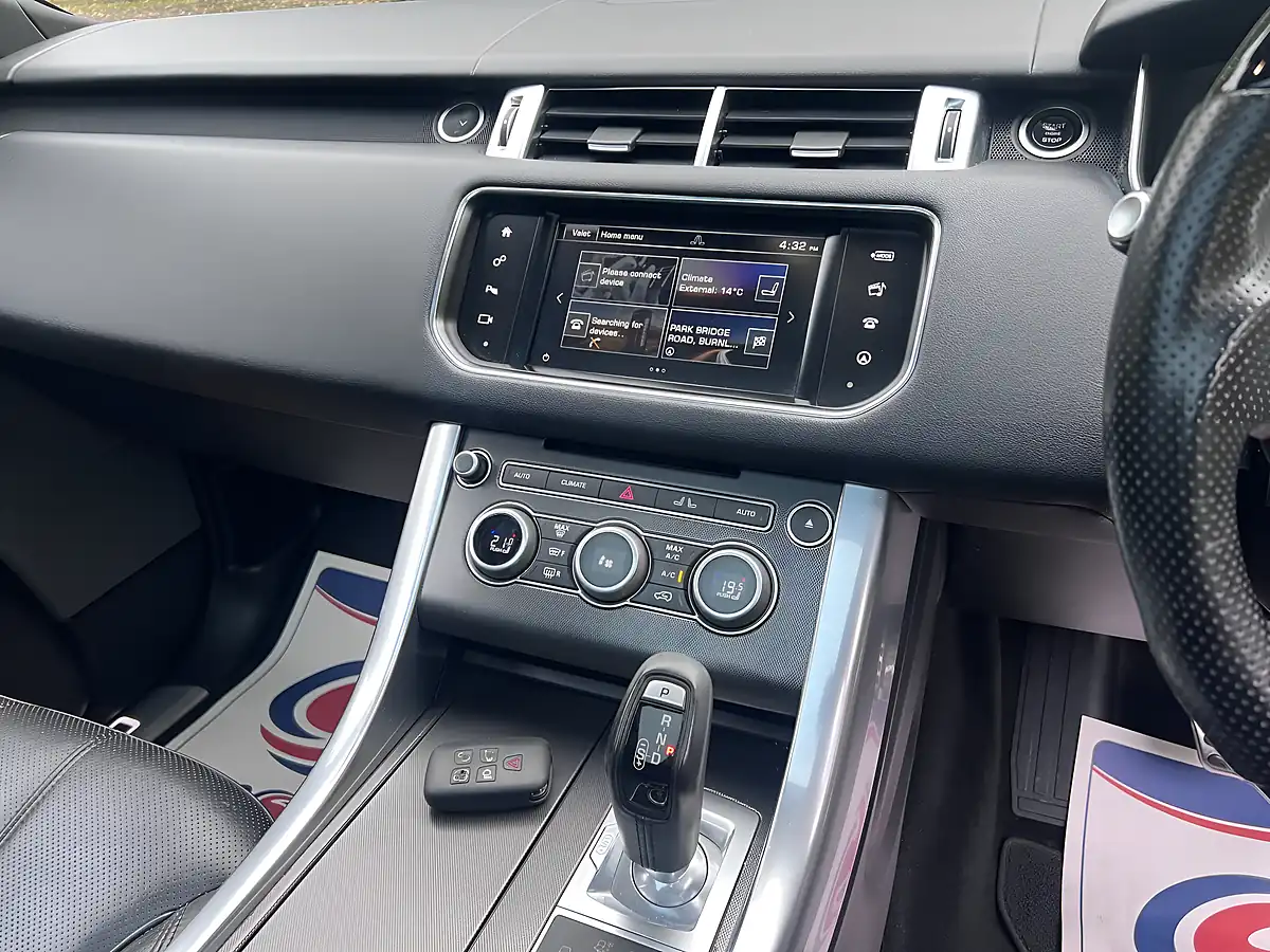 Used 2016 Land Rover Range Rover Sport Hse Dynamic Black - Interior and Exterior details 14