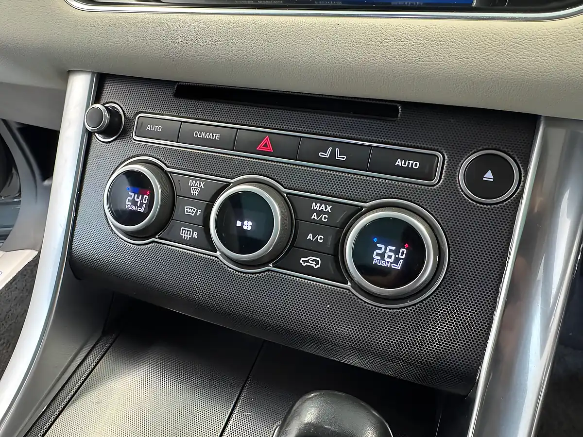 Used 2016 Land Rover Range Rover Sport Hse Dynamic Carpathian Grey - Interior and Exterior details 13