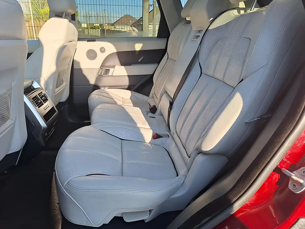 Used 2016 Land Rover Range Rover Sport Hse Dynamic Red - Interior and Exterior details 12