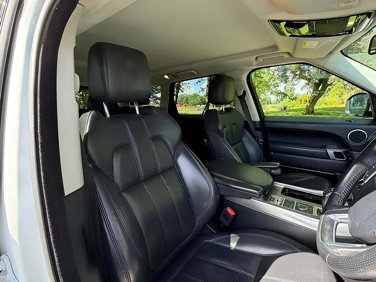 Used 2016 Land Rover Range Rover Sport Hse White - Interior and Exterior details 11