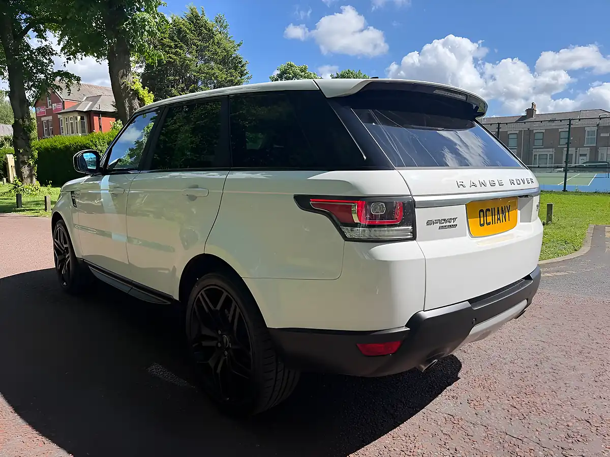 Used 2016 Land Rover Range Rover Sport Hse White - Interior and Exterior details 5