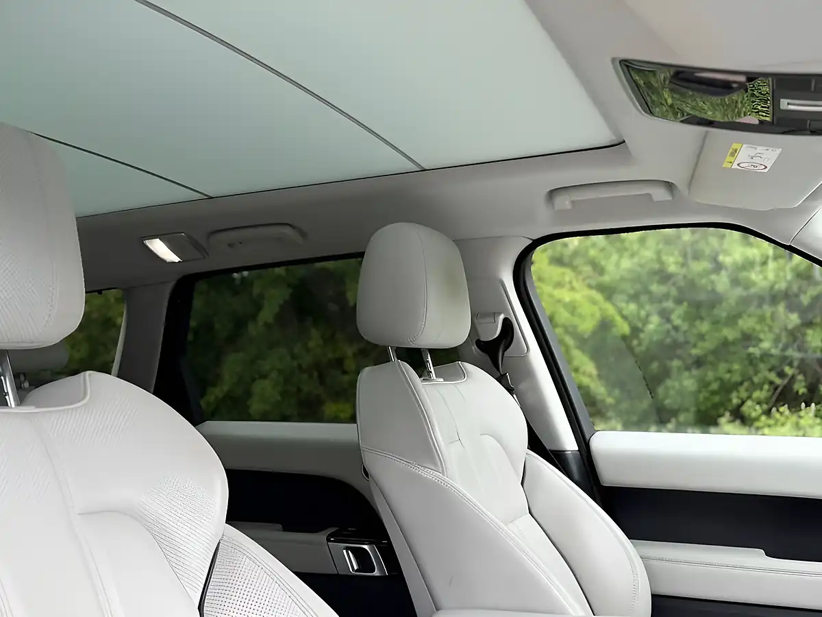Used 2016 Land Rover Range Rover Sport Hse White - Interior and Exterior details 4