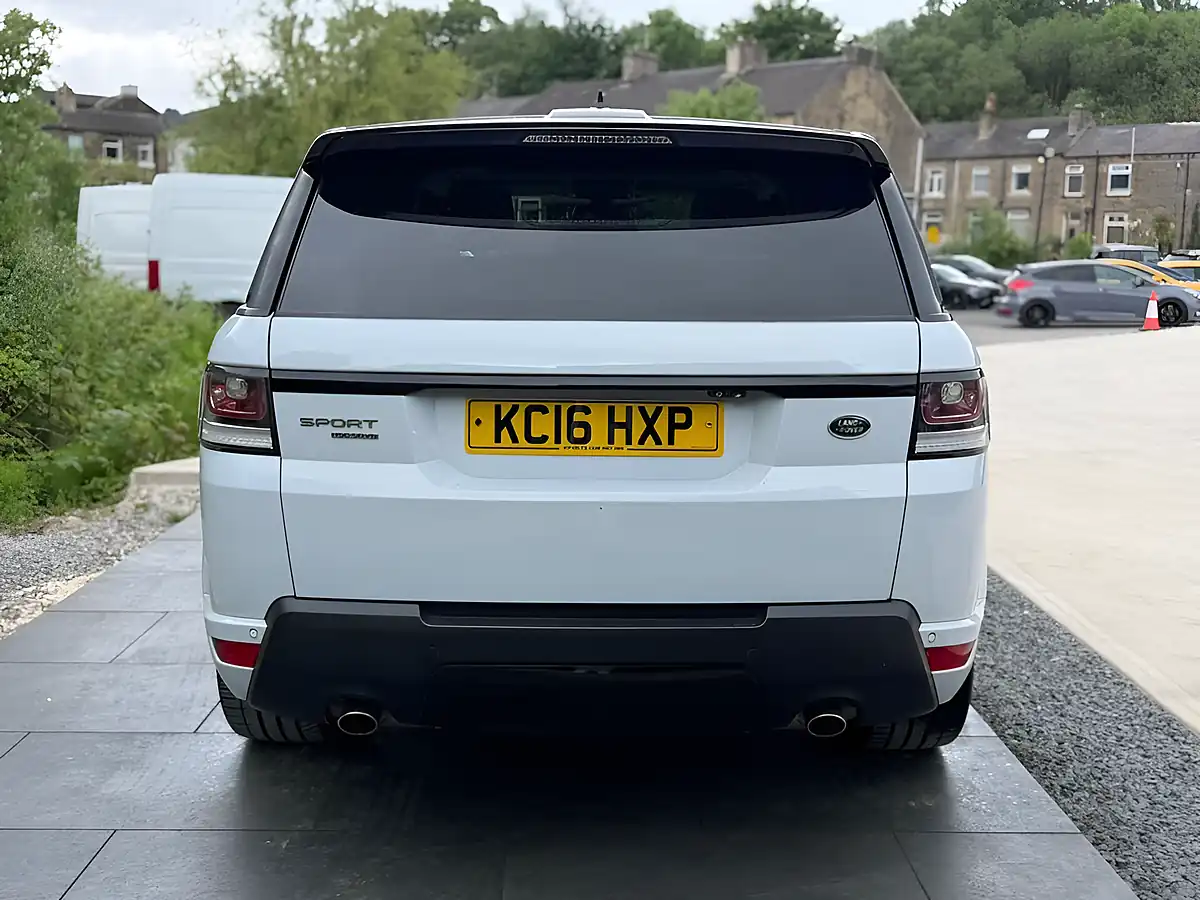 Used 2016 Land Rover Range Rover Sport Hse White - Interior and Exterior details 7