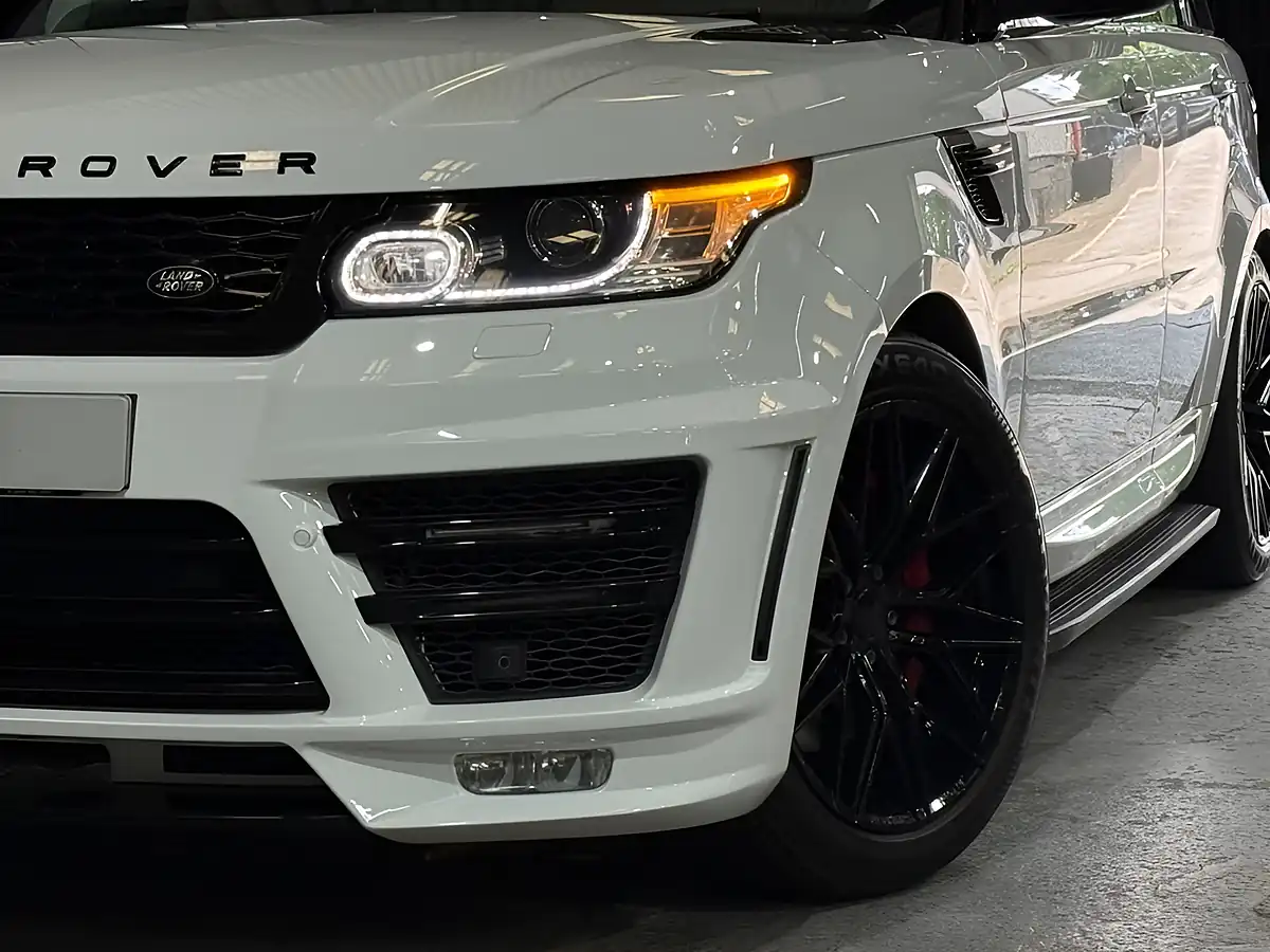 Used 2016 Land Rover Range Rover Sport Hse White - Interior and Exterior details 11
