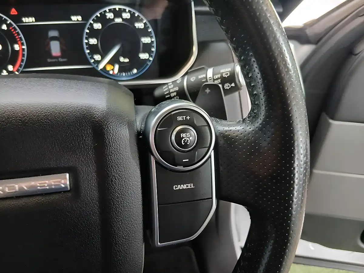 Used 2016 Land Rover Range Rover Sport Hse White - Interior and Exterior details 12