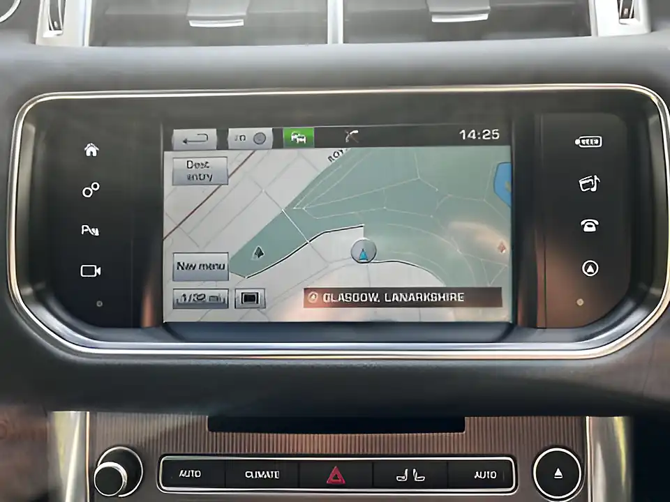 Used 2016 Land Rover Range Rover Sport Hse White - Interior and Exterior details 13