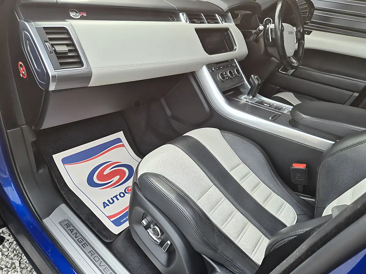 Used 2016 Land Rover Range Rover Sport Svr Estoril Blue Metallic - Interior and Exterior details 9
