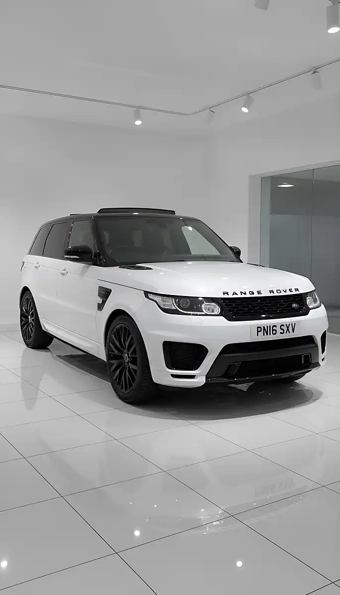 Used 2016 Land Rover Range Rover Sport Svr White - Interior and Exterior details 9