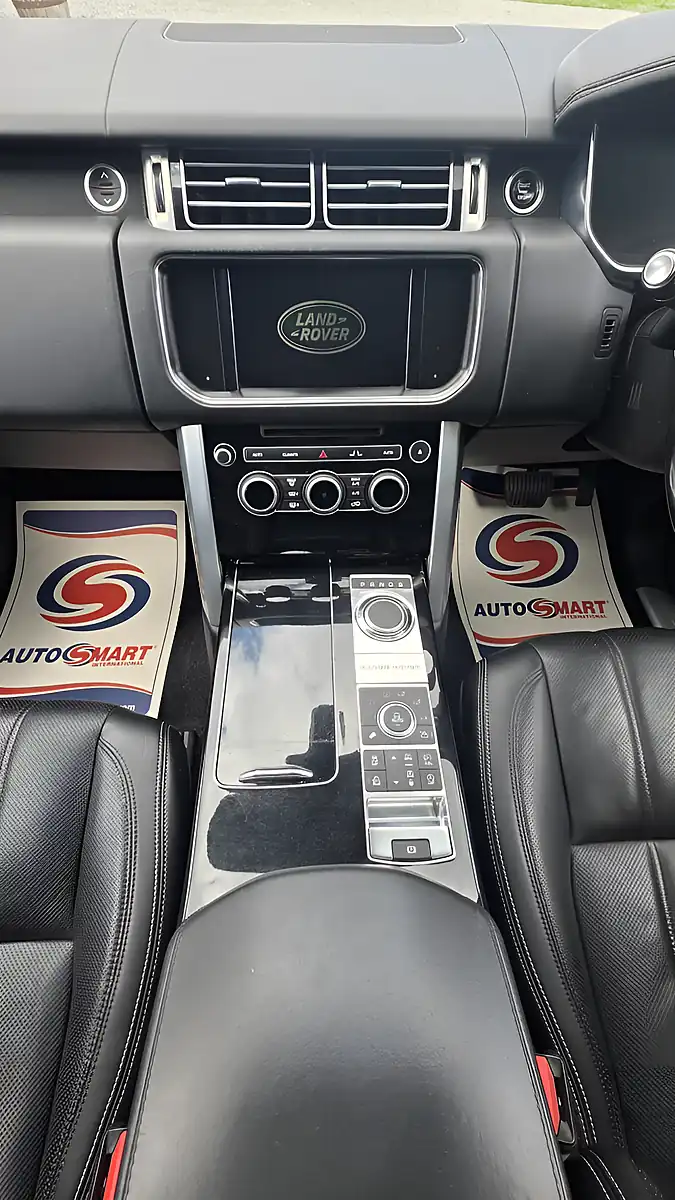 Used 2016 Land Rover Range Rover Vogue Se Grey - Interior and Exterior details 11