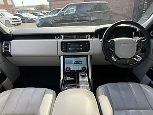 Used 2016 Land Rover Range Rover Vogue Se White - Interior and Exterior details 9