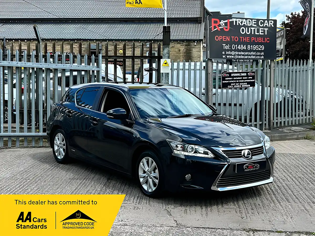 Used 2016 Lexus Ct Se Black - Front View