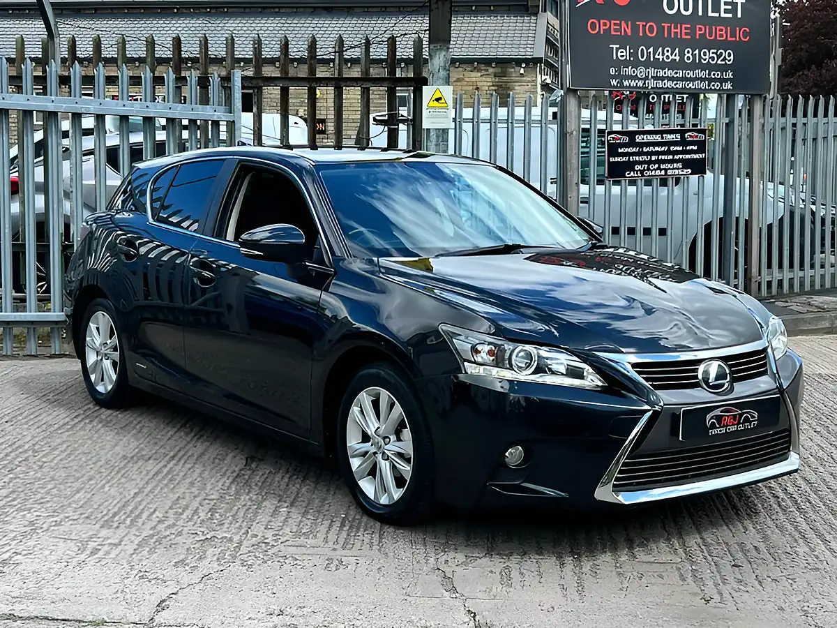 Used 2016 Lexus Ct Se Black - Interior and Exterior details 3