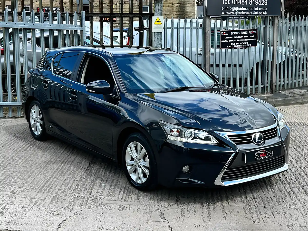 Used 2016 Lexus Ct Se Black - Interior and Exterior details 4