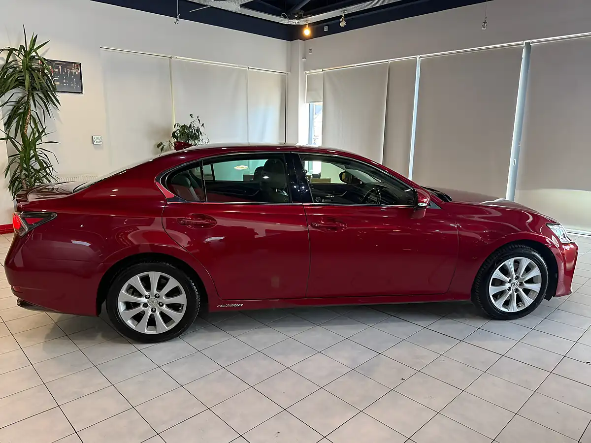 Used 2016 Lexus Gs Executive Edition Red - Interior and Exterior details 11