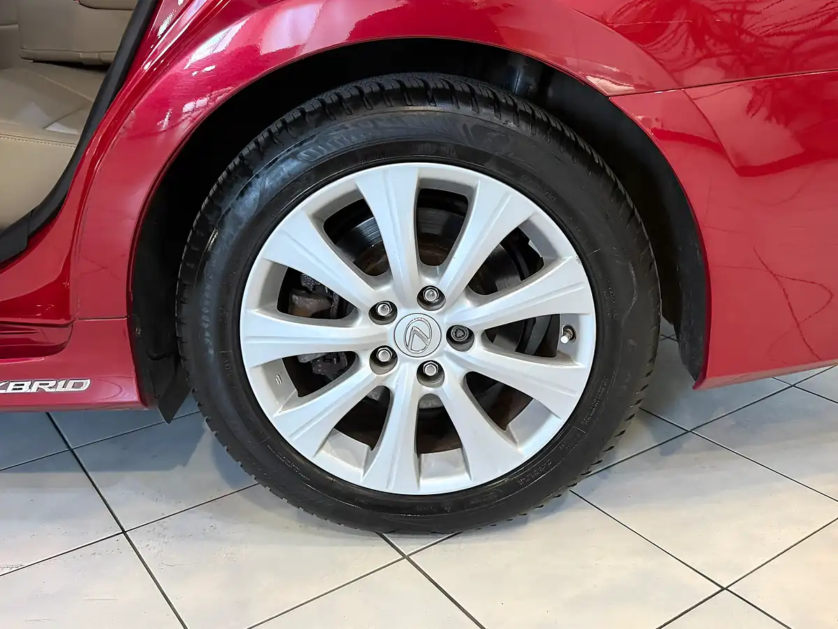 Used 2016 Lexus Gs Executive Edition Red - Interior and Exterior details 19