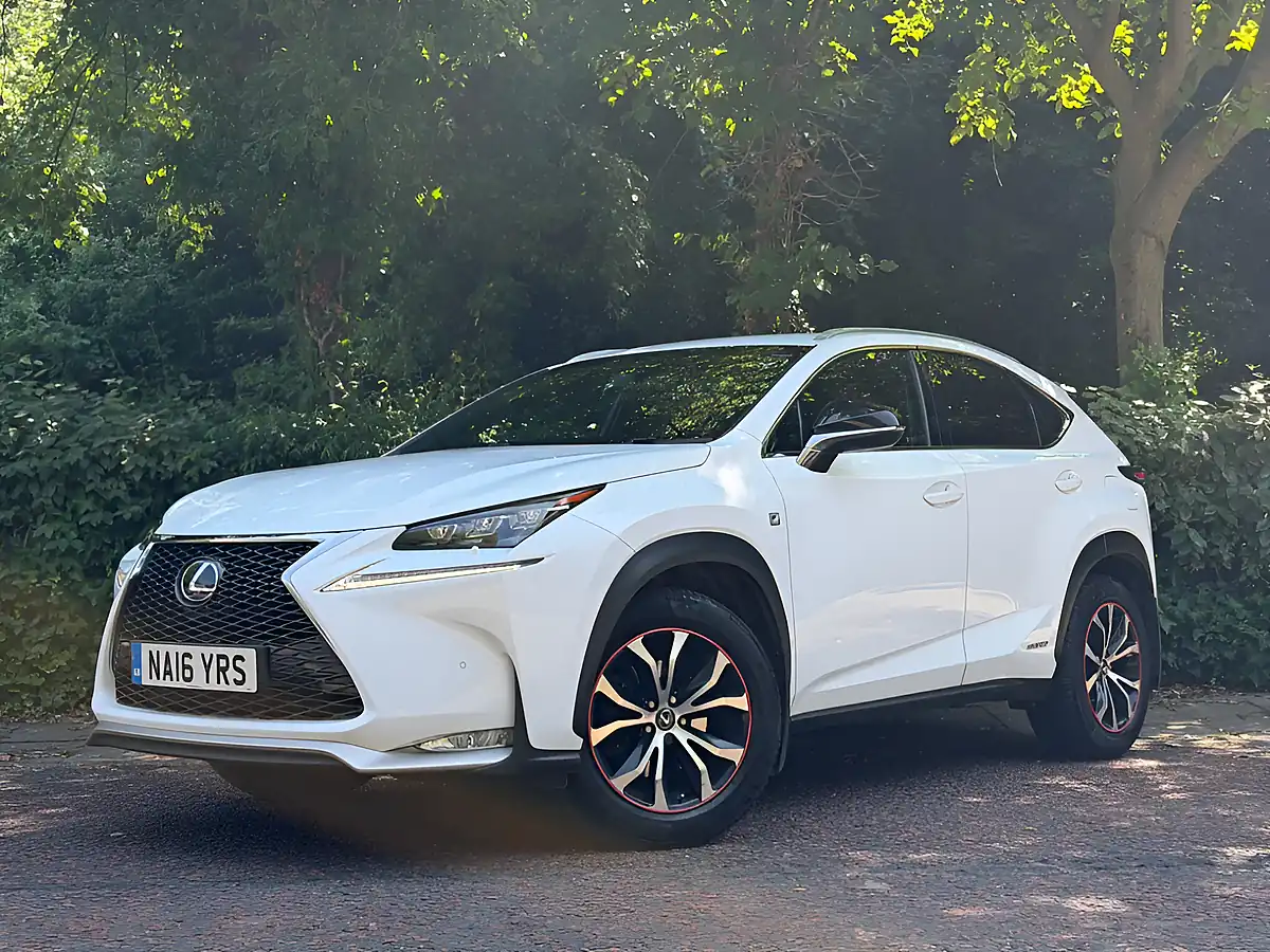 Used 2016 Lexus Nx F Sport White - Interior and Exterior details 6