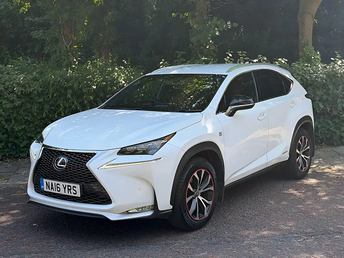 Used 2016 Lexus Nx F Sport White - Interior and Exterior details 8