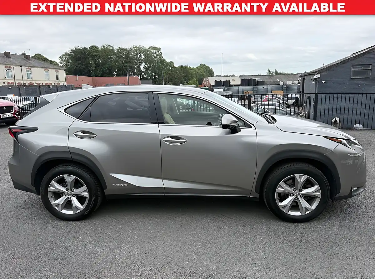 Used 2016 Lexus Nx Premier Silver - Interior and Exterior details 4