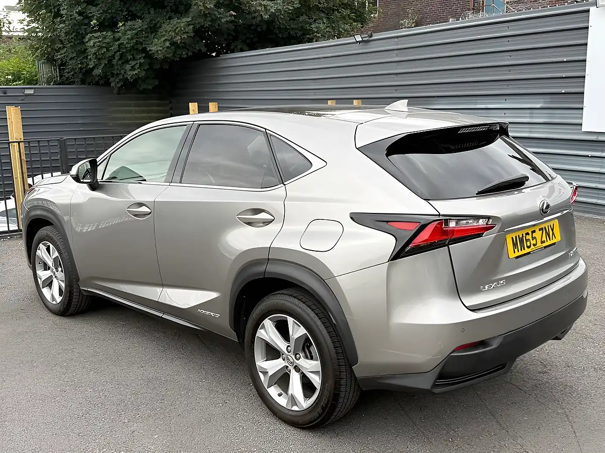 Used 2016 Lexus Nx Premier Silver - Interior and Exterior details 7