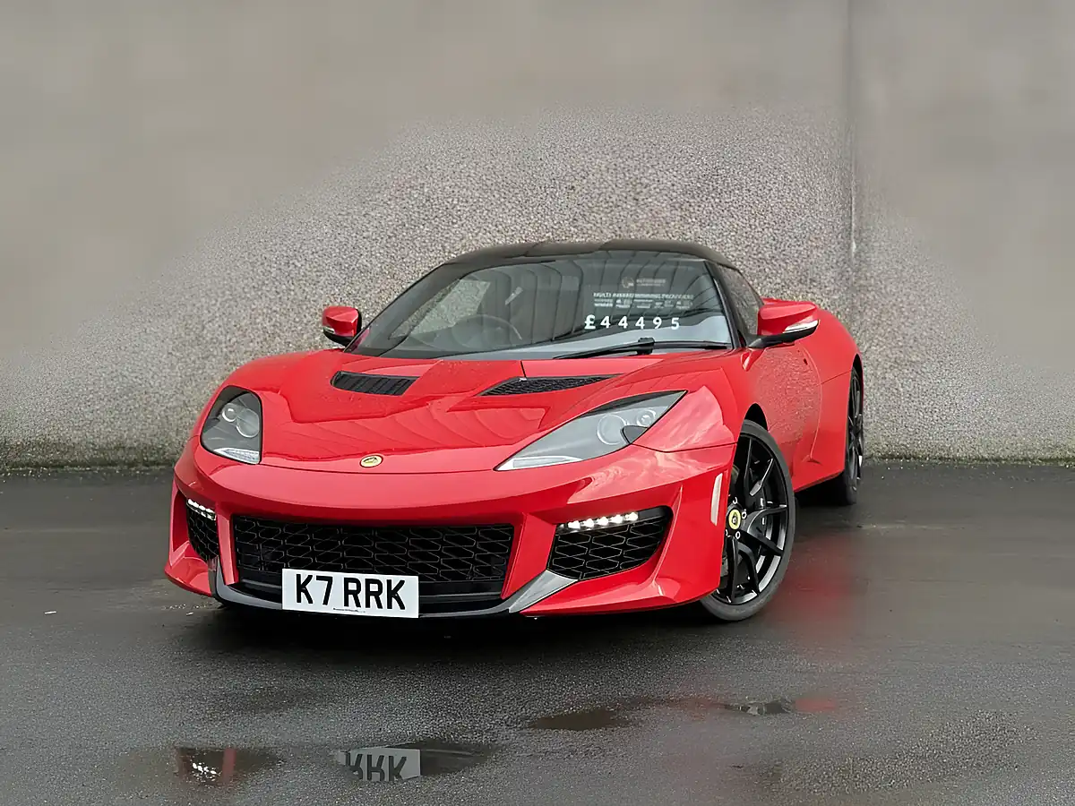 Used 2016 Lotus Evora 400 Red - Front View