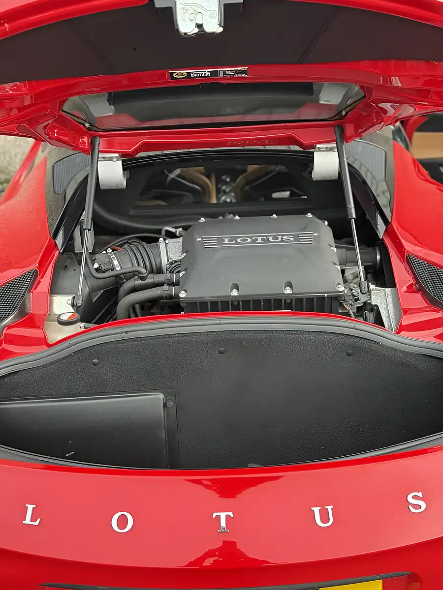 Used 2016 Lotus Evora 400 Red - Interior and Exterior details 5