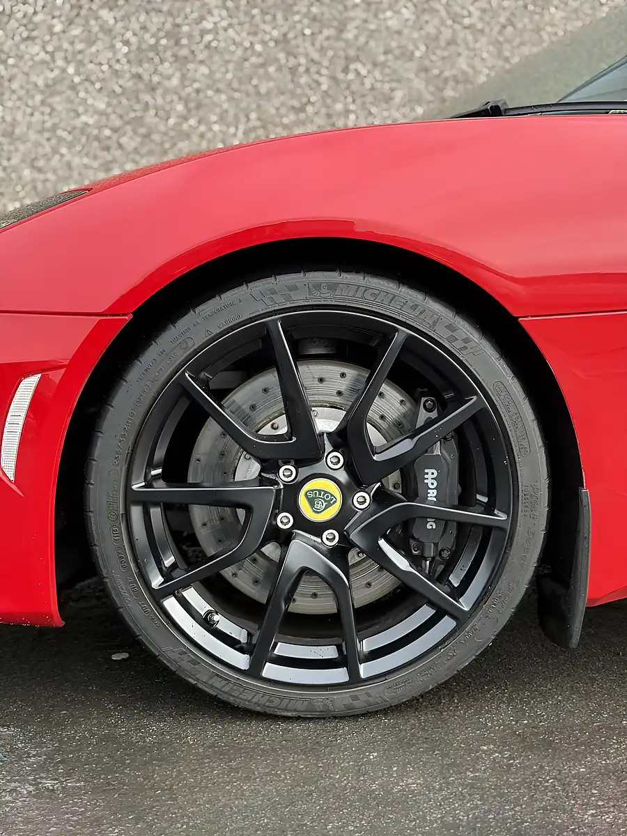 Used 2016 Lotus Evora 400 Red - Interior and Exterior details 6