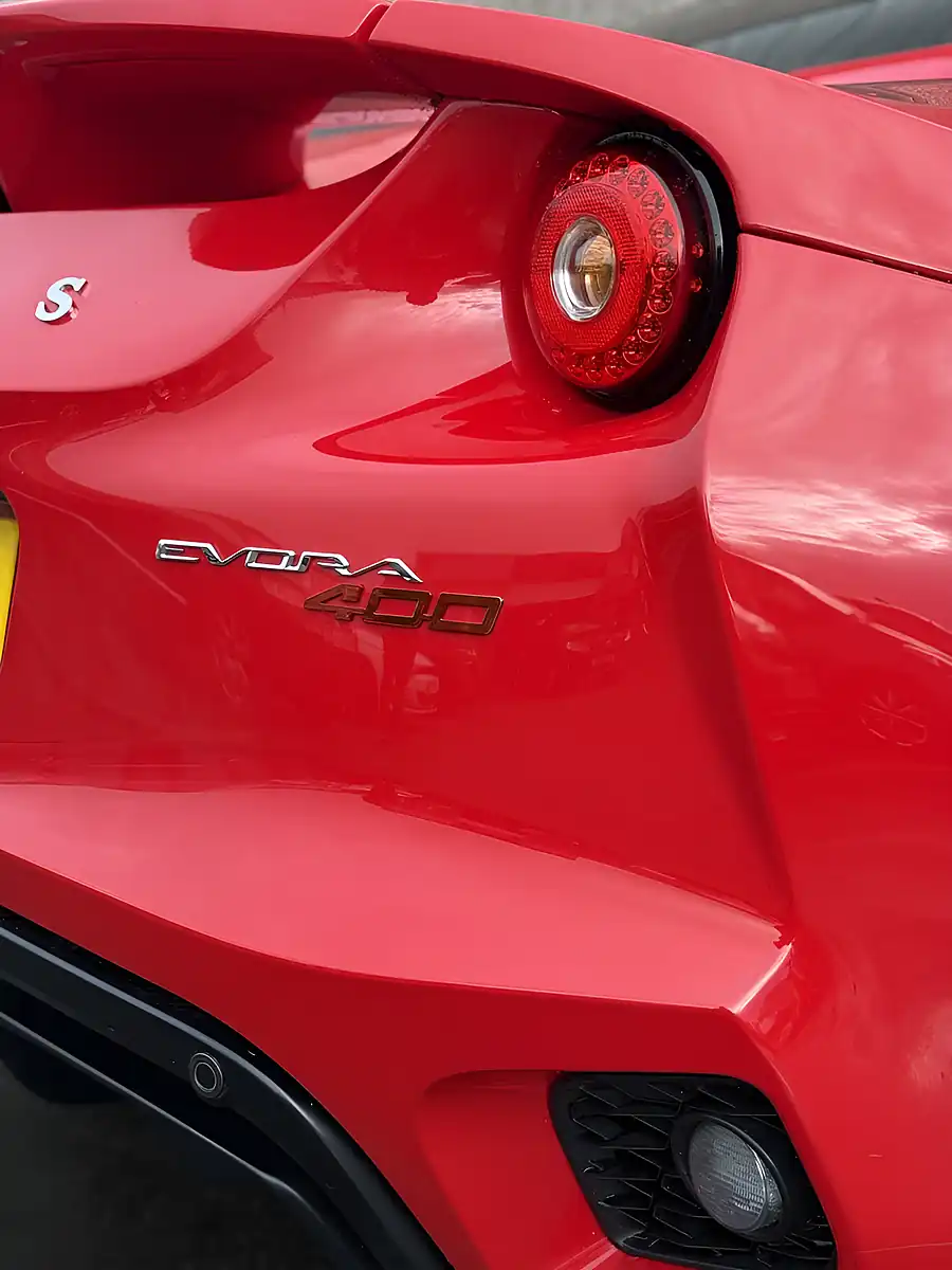 Used 2016 Lotus Evora 400 Red - Interior and Exterior details 8