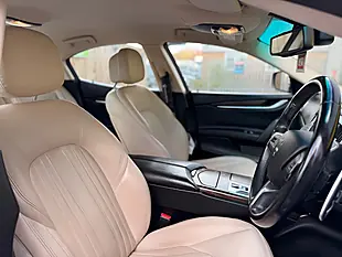 Used 2016 Maserati Ghibli Blue - Interior and Exterior details 12