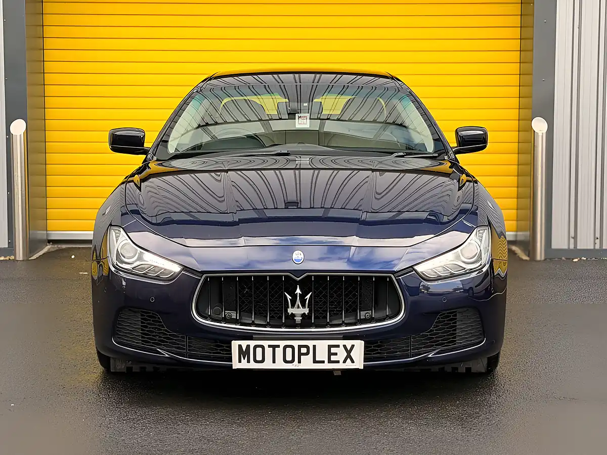 Used 2016 Maserati Ghibli Blue - Interior and Exterior details 4