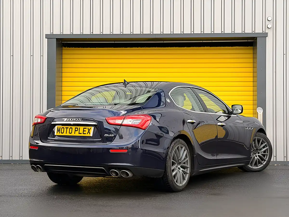 Used 2016 Maserati Ghibli Blue - Interior and Exterior details 7