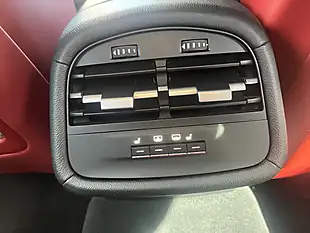 Used 2016 Maserati Ghibli Saloon Black - Interior and Exterior details 18