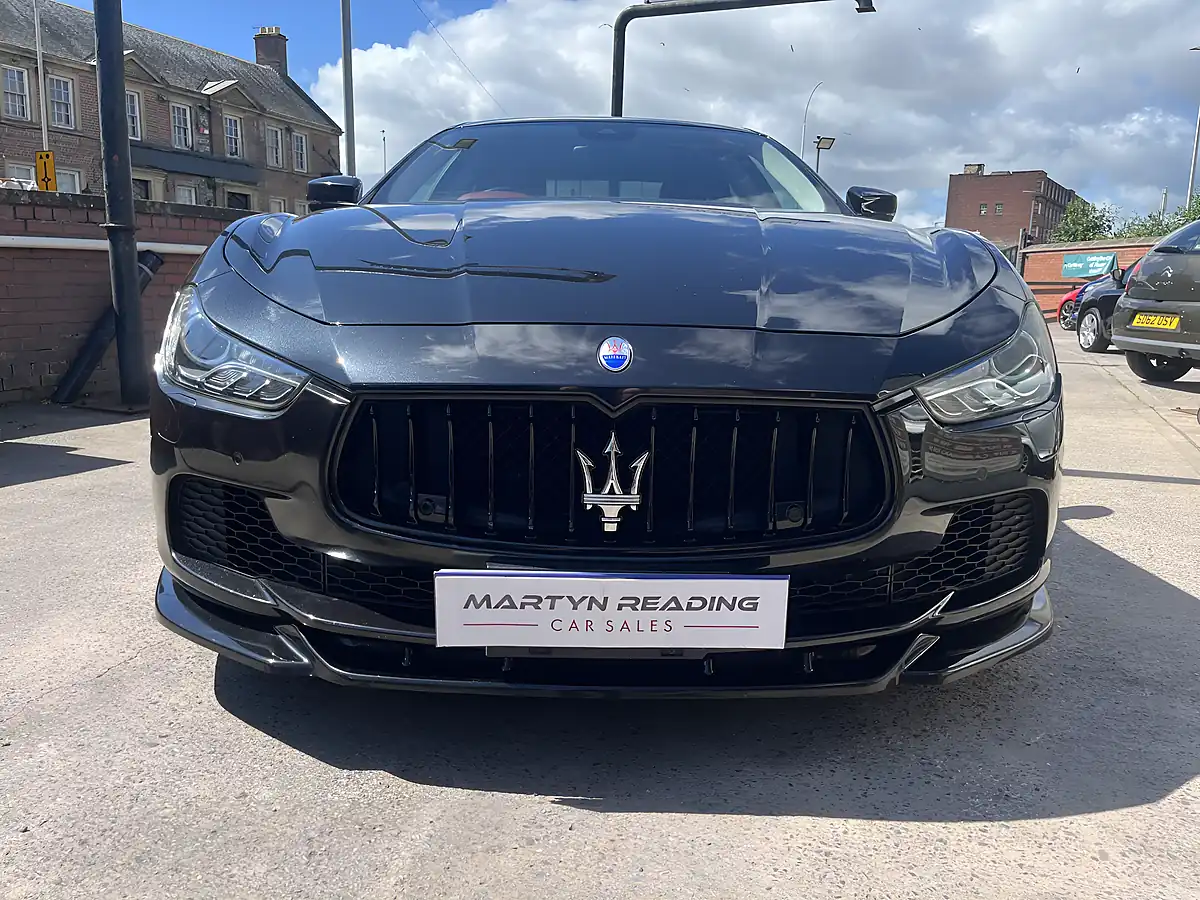 Used 2016 Maserati Ghibli Saloon Black - Interior and Exterior details 6