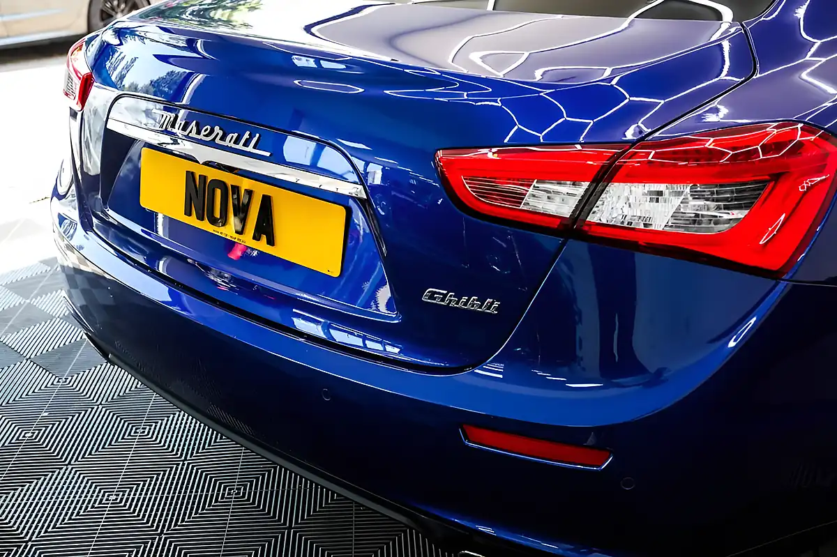 Used 2016 Maserati Ghibli Saloon Blue - Interior and Exterior details 10