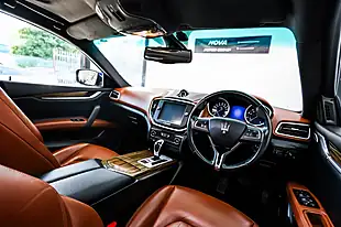 Used 2016 Maserati Ghibli Saloon Blue - Interior and Exterior details 13