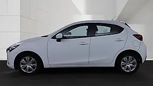 Used 2016 Mazda 2 Se White - Interior and Exterior details 6