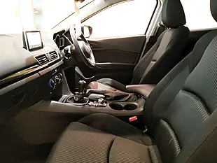 Used 2016 Mazda 3 Se Nav White - Interior and Exterior details 12