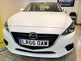 Used 2016 Mazda 3 Se Nav White - Interior and Exterior details 4