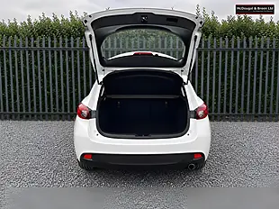 Used 2016 Mazda 3 Se White - Interior and Exterior details 11