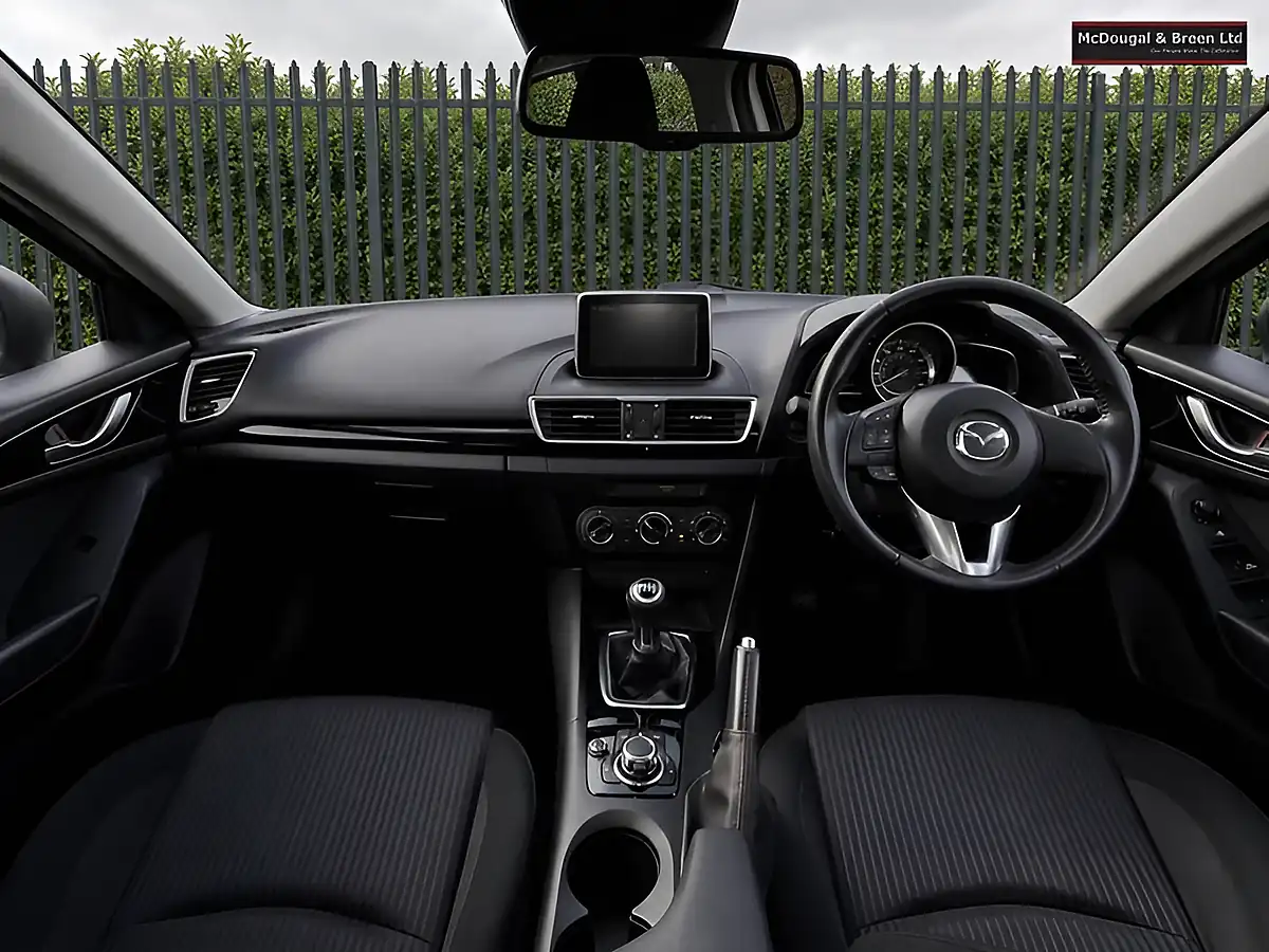 Used 2016 Mazda 3 Se White - Interior and Exterior details 12
