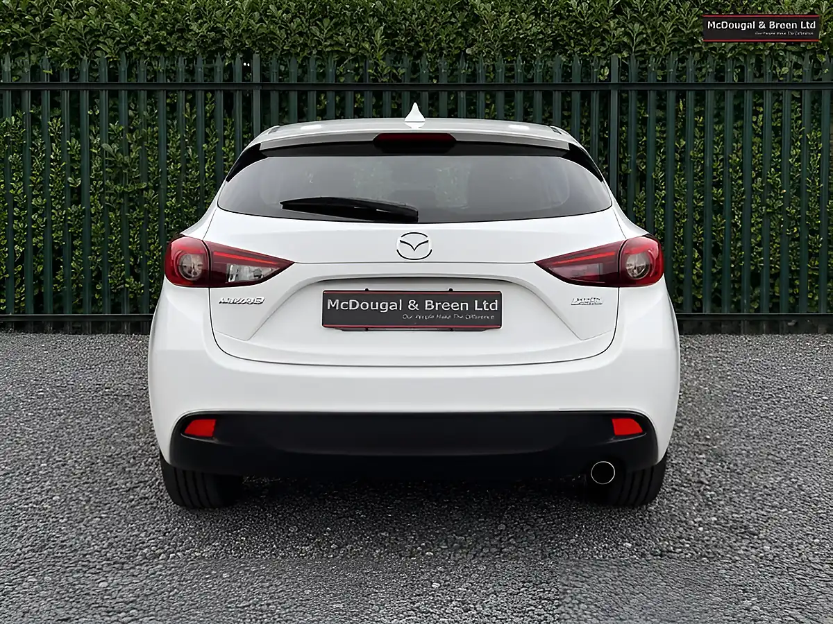 Used 2016 Mazda 3 Se White - Interior and Exterior details 5