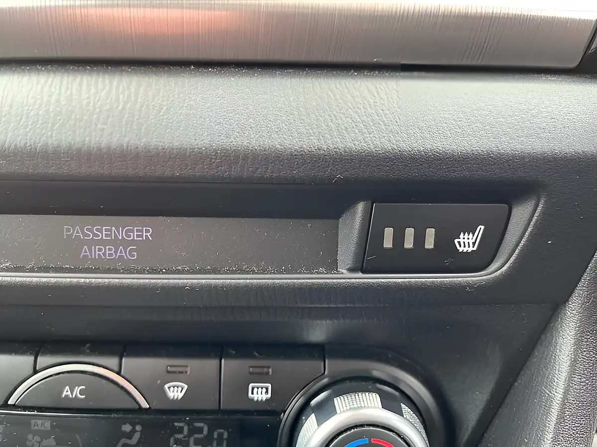 Used 2016 Mazda 3 Sport Nav Black - Interior and Exterior details 17