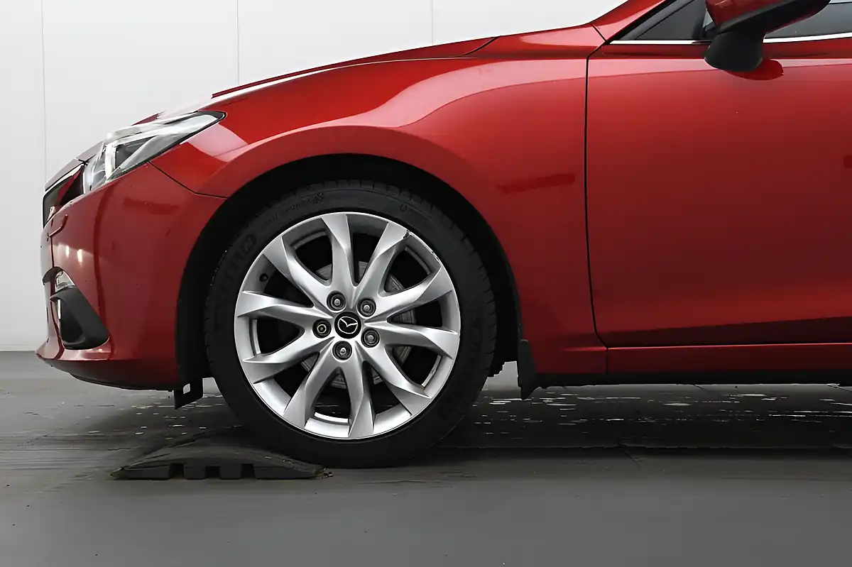Used 2016 Mazda 3 Sport Nav Red - Interior and Exterior details 5