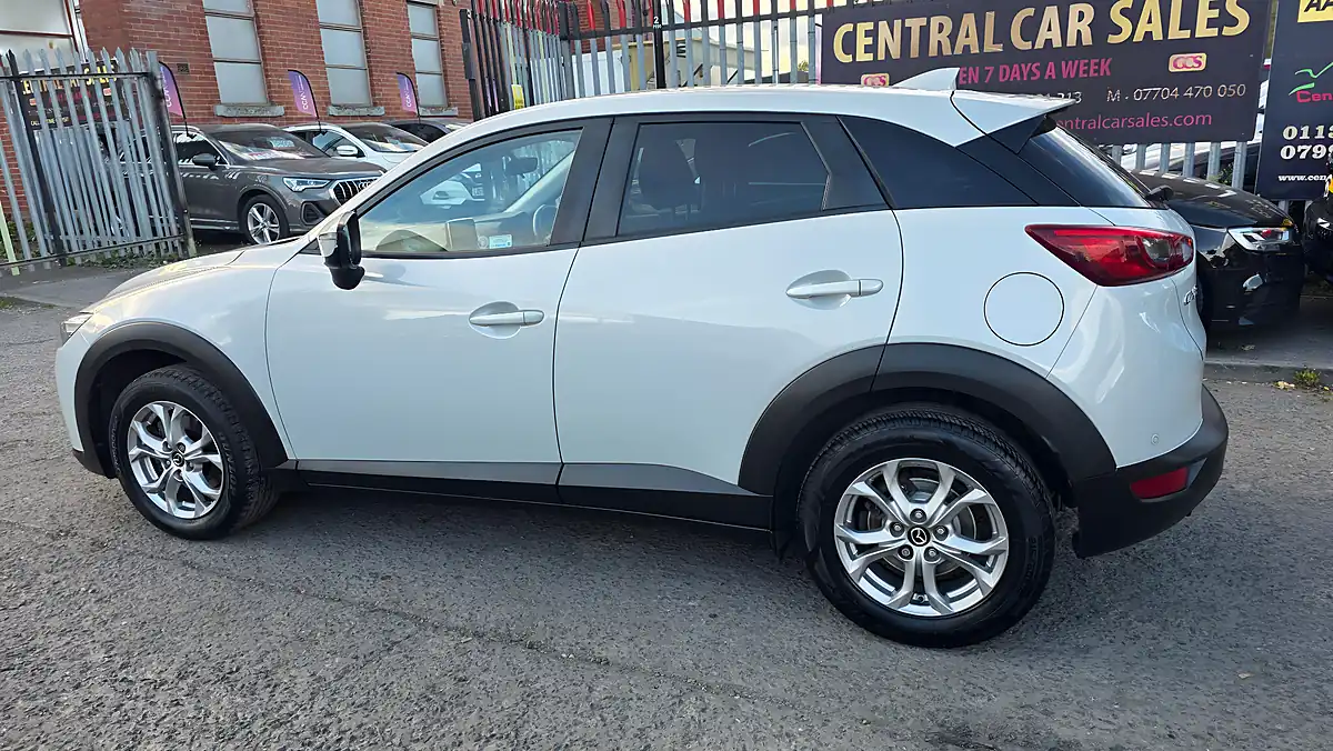 Used 2016 Mazda CX-3 Se-L Nav Silver - Interior and Exterior details 10