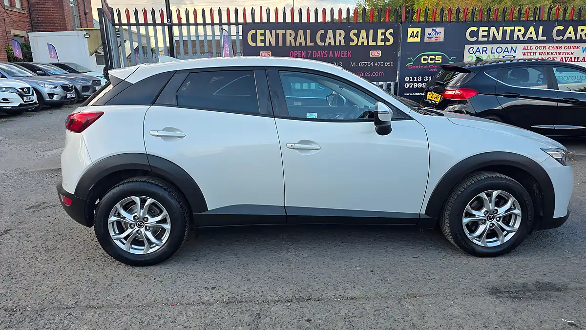 Used 2016 Mazda CX-3 Se-L Nav Silver - Interior and Exterior details 6