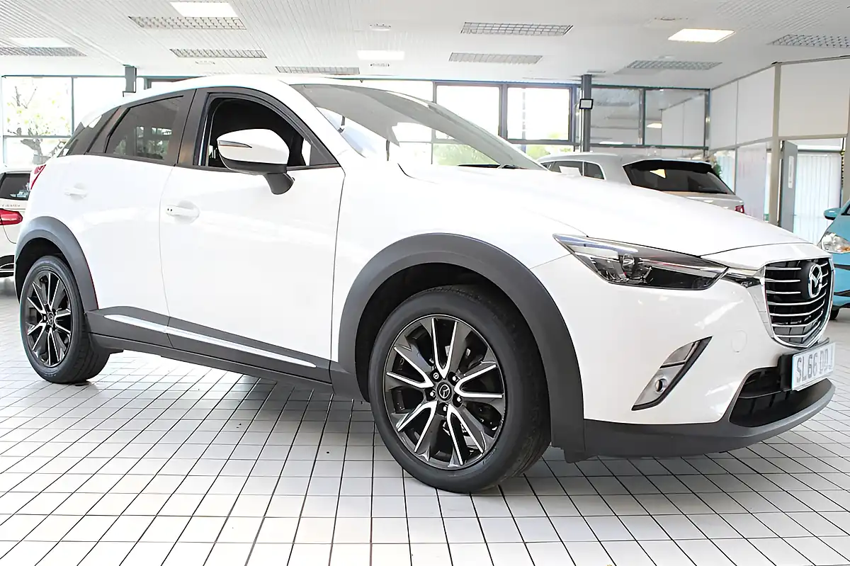 Used 2016 Mazda CX-3 Sport Nav Arctic White - Interior and Exterior details 18